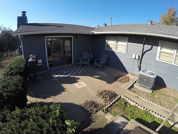 2nd image of 3229 Dwelle Dr