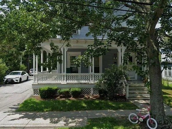 707 Main St, Warren, RI 02885