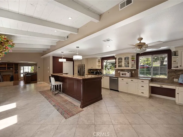 7455 Jola Dr — Photo 15
