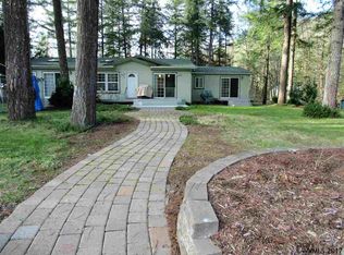 40641 Shoreline Dr, Lyons, OR 97358