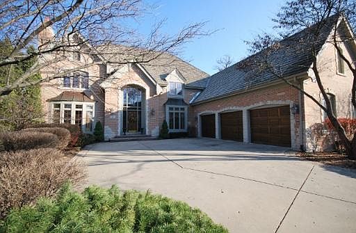 1st image of 2802 Royal Fox Dr