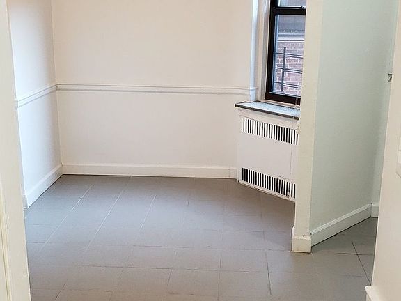 2nd image of 43-24 43rd St #510