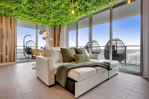 4010 S Ocean Dr Photo 1