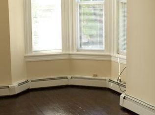 208 Summit Ave APT 2A, Fort Washington, PA 19034