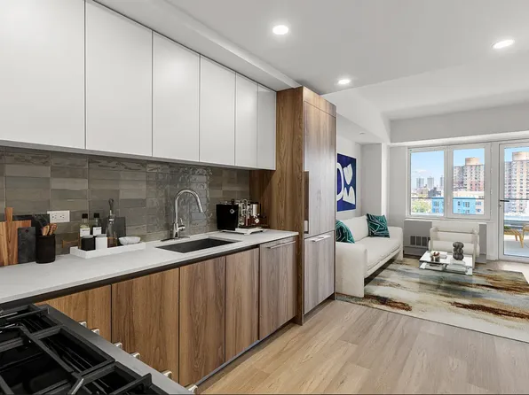 1998 2nd Avenue image 1 of 5