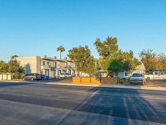 525 exterior_04212023