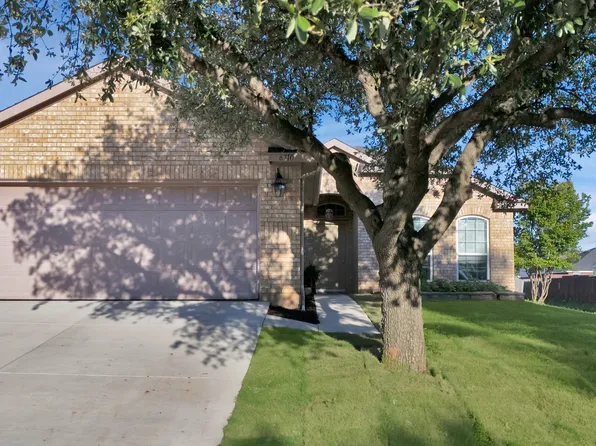 6710 Waterlilly Dr, Arlington, TX 76002