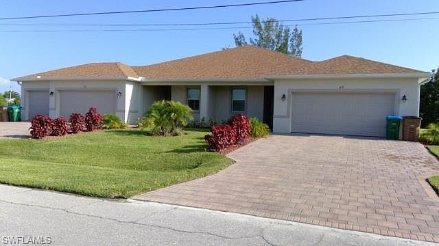 1st image of 619 SE 14th St