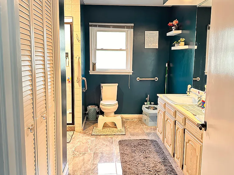 9100 Major Ave — Photo 14