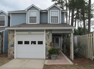 8280 Covewood Ln, Navarre, FL 32566