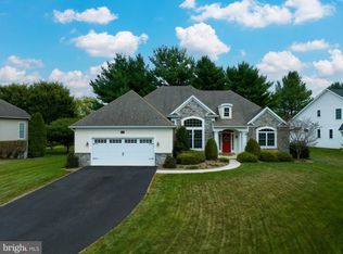 113 Garrity Rd, Millersville, PA 17551