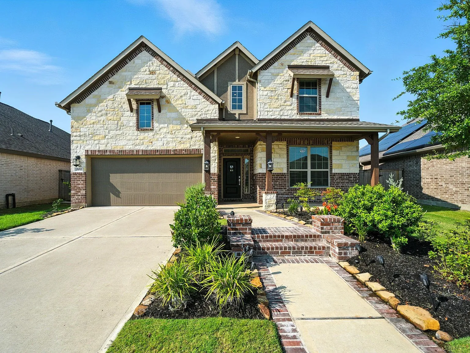 4 bed, 3.5 bath, 3278 sqft, $3,600 — Photo 2