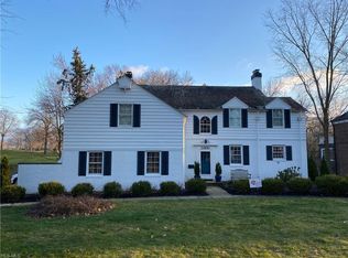 21850 S Woodland Rd, Shaker Hts, OH 44122