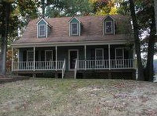 3100 New Found Ln, Chester, VA 23831