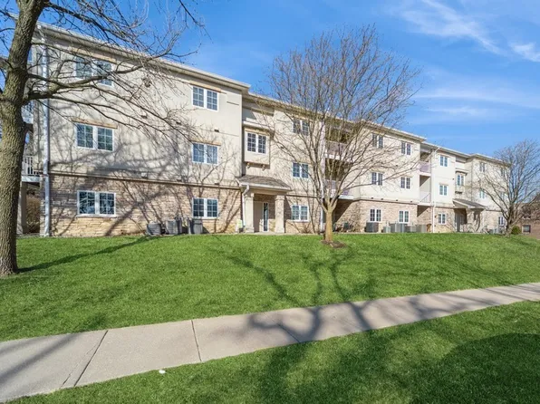 2901 Grand Ave APT 107, Des Moines, IA 50312