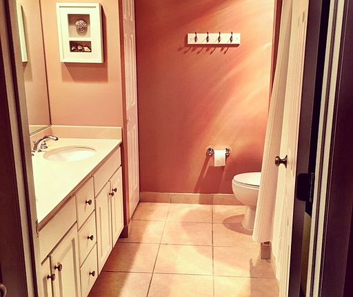 4th image of 2000 N Bayshore Dr APT 407