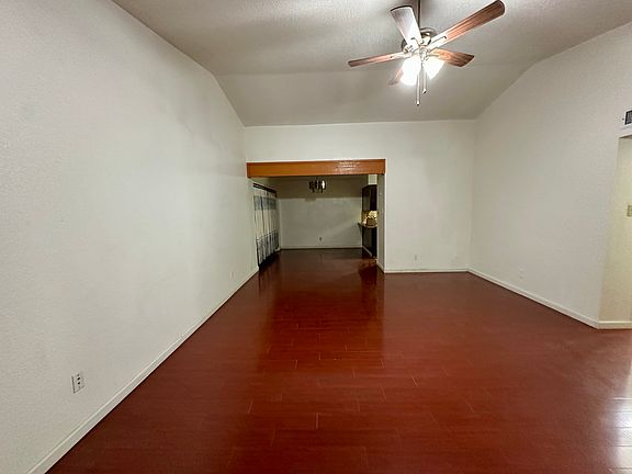 4th image of 2714 Holy Cross Ln