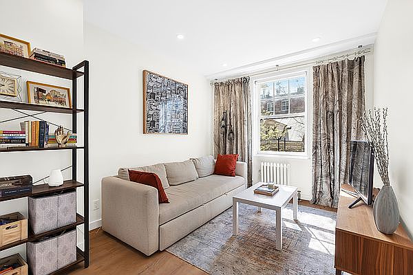 1st image of 27 Commerce St APT 3A