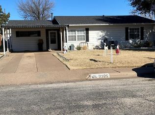 2225 Sunset Ave, Snyder, TX 79549