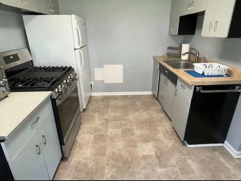 30902 Euclid Ave #DOWN — Photo 6