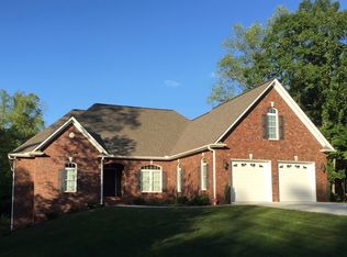 511 7th Street Pl NE, Conover, NC 28613