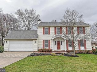 5803 Pamela Dr, Centreville, VA 20120