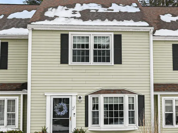 21 Chestnut Circle, Merrimack, NH 03054