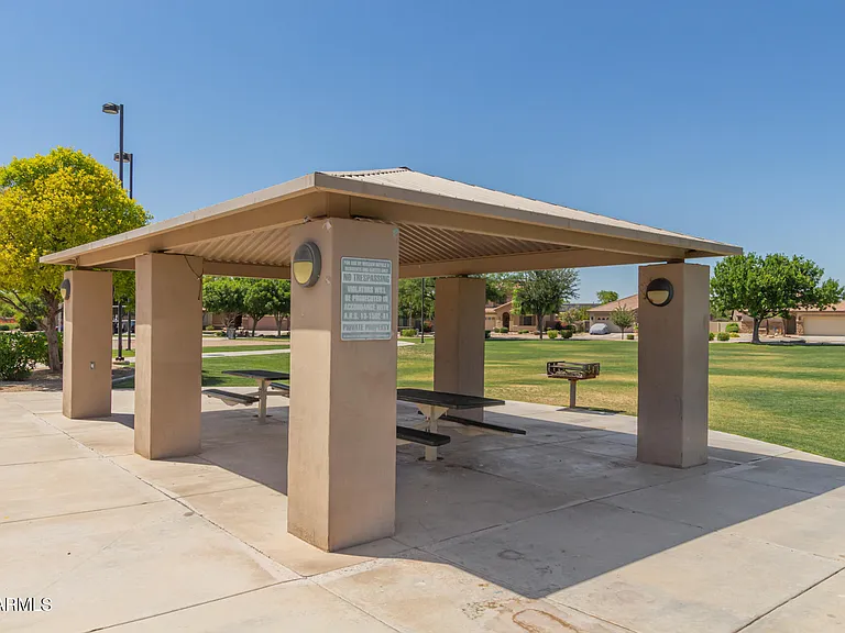 2415 E San Miguel Dr — Photo 35