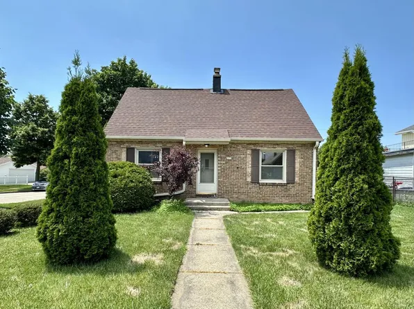 2377 South 76th STREET, West Allis, WI 53219