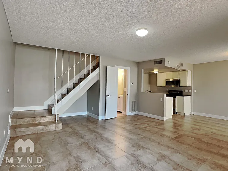 2132 W Glenrosa Ave #78B — Photo 7