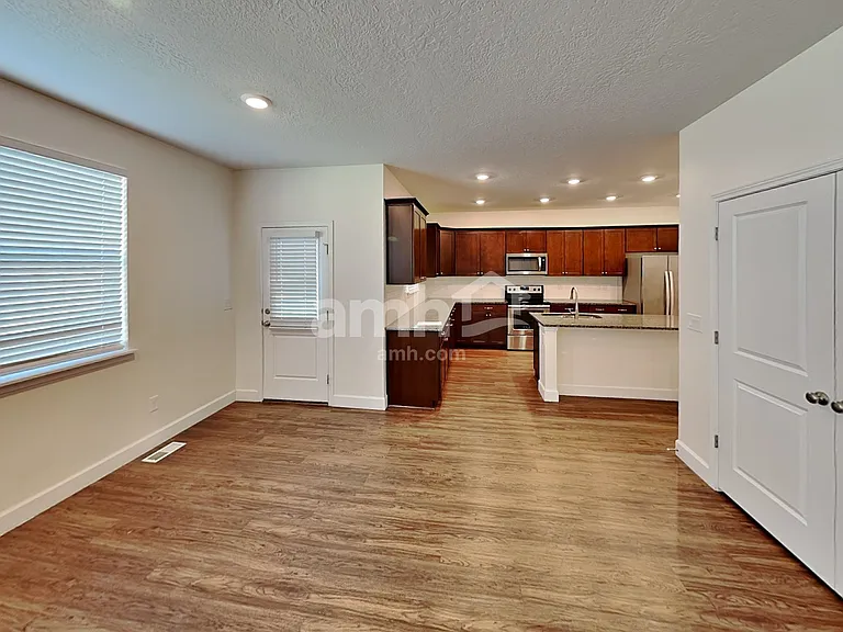 2422 E Tumbleweed Rd — Photo 5