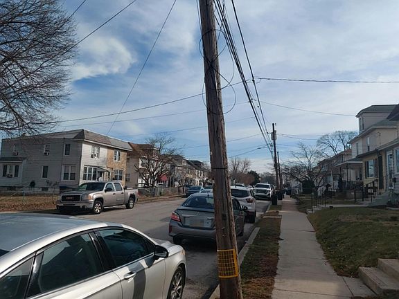 4th image of 619 Taylor Ave