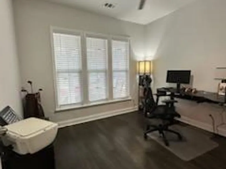 275 Malind Bluff Dr — Photo 30