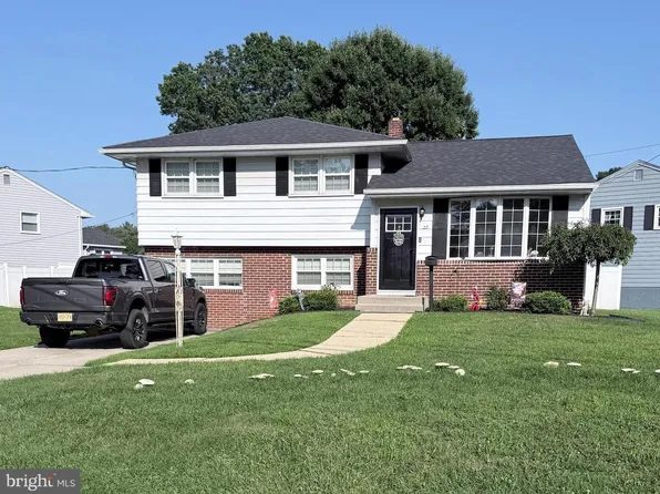 28 Cherry Ln, Woodbury, NJ 08096