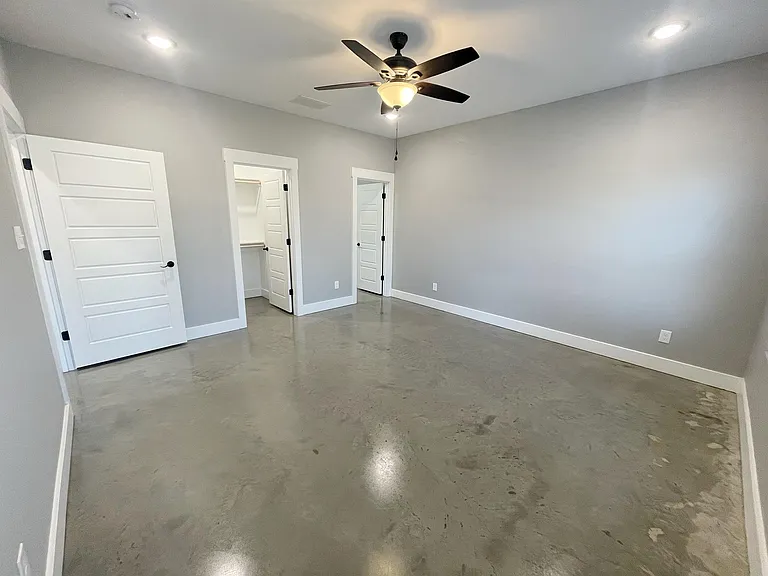 1215 Oak Dr #103 — Photo 23