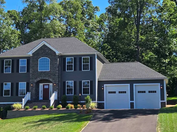 140 Hastings Ct, Harrisonburg, VA 22801