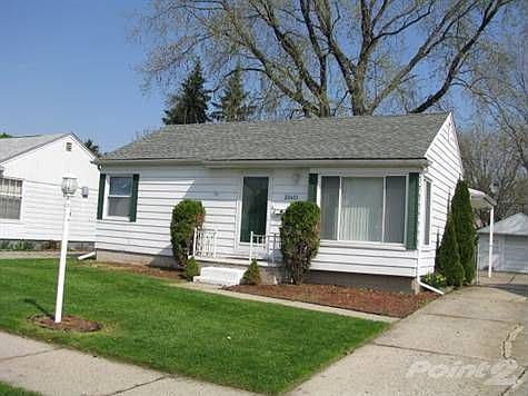 2nd image of 22451 Daniels St
