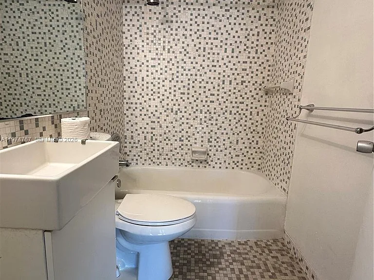 7545 E Treasure Dr #9I — Photo 9