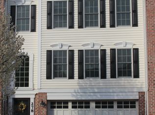 278 Overlook Ct, Coraopolis, PA 15108