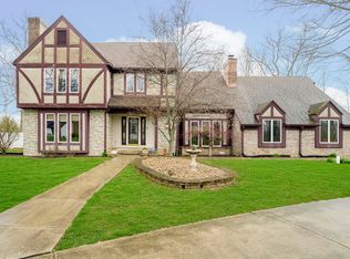 3892 Arrowhead Ct, Greenfield, IN 46140