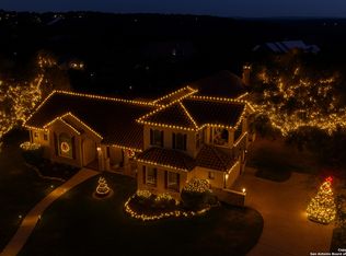 211 Macaw Ln, Spring Branch, TX 78070