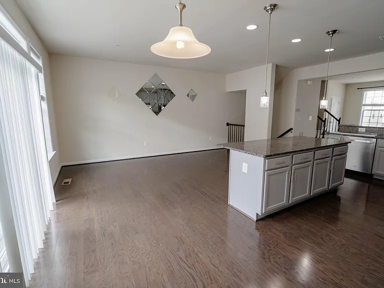 5004 Forest Pines Dr — Photo 14