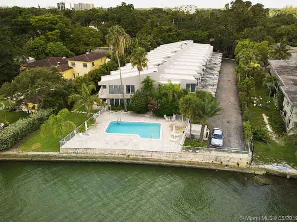 6011 N Bayshore Dr APT 8-D, Miami, FL 33137