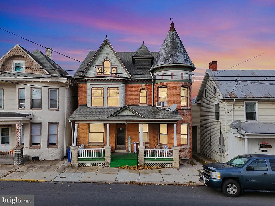 1st image of 106 E King St