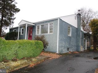 2012 Delwhit Dr, Feasterville, PA 19053