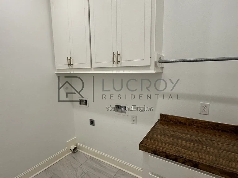 203 Baleigh Dr — Photo 14