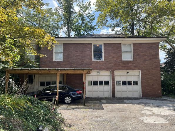 202 Maple Ave