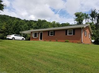 1802 Simmons Rd, Westfield, NC 27053