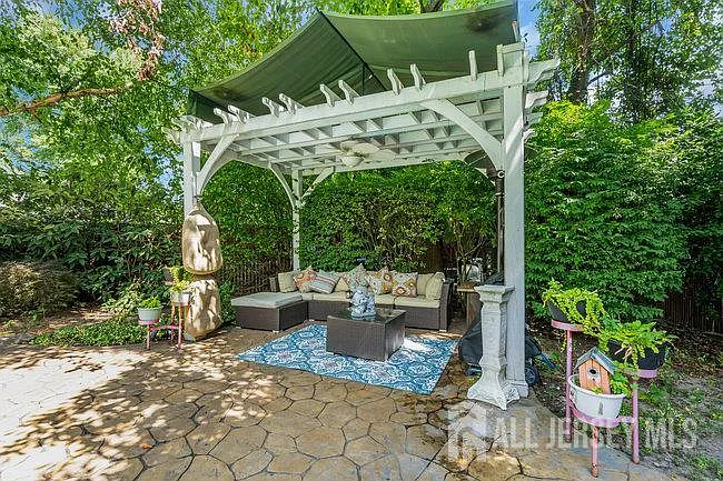 1430 Kearney Dr — Photo 57