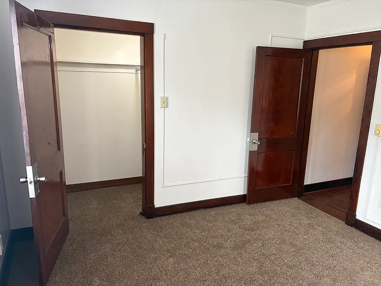 210 Caroline St #3 — Photo 10